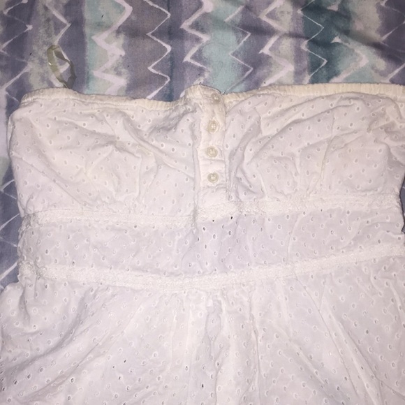 Large Pink Collection strapless white shirt - Picture 2 of 7